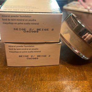 Mary Kay mineral powder foundation Beige 2